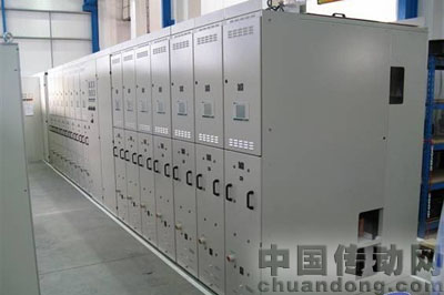 秦峰（鎮江大全賽雪龍牽引電氣有限公司）