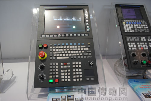 藍調華中數控,“紅火”HNC-8