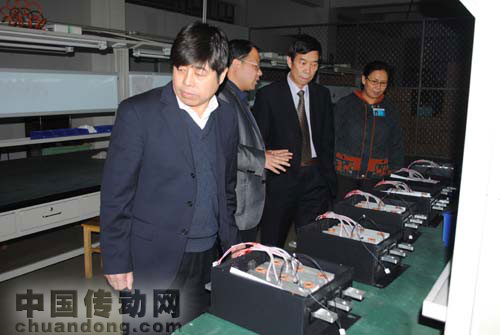 參觀西馳電氣公司產品檢測環節 洽談器件外采合作項目